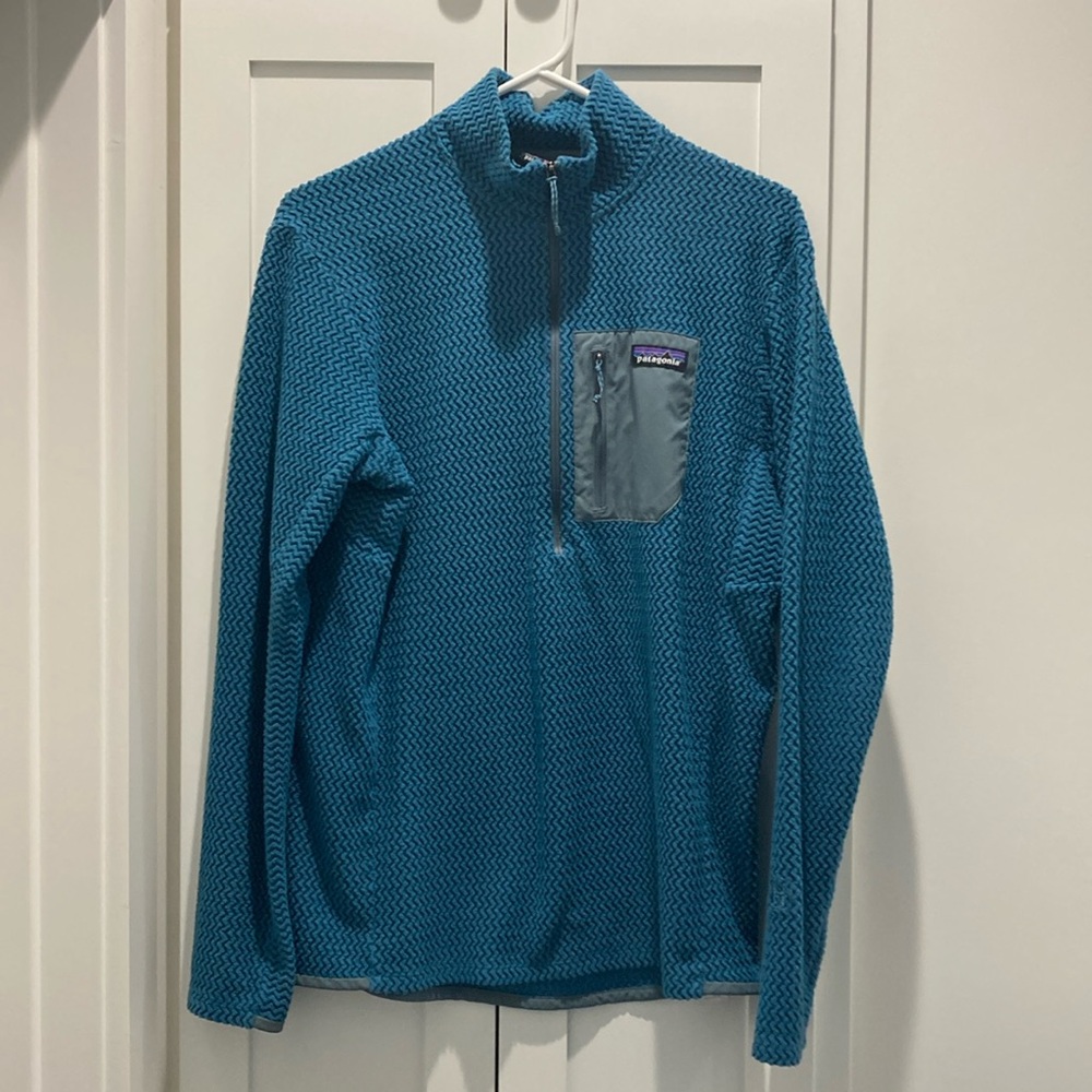 Patagonia Men’s R1 Air Zip-Neck